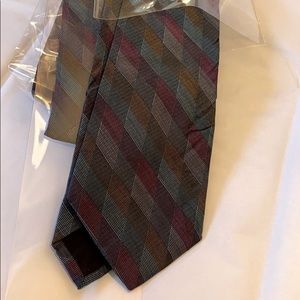 👨‍💼HP👨‍💼 Lazlo Silk Tie!!